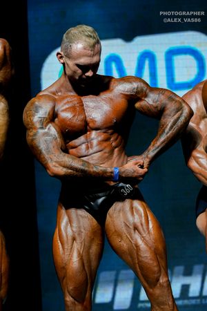 CLASSIC PHYSIQUE +178